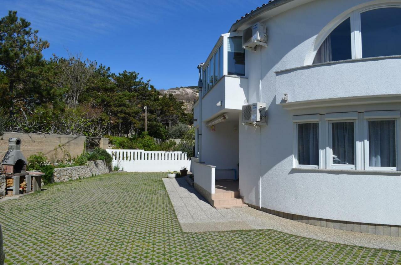 Apartments Kricin 14 Baska  Exterior photo